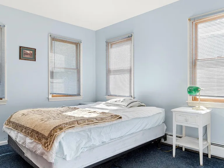 104 Orchard St — Photo 3