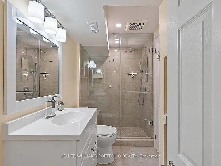 24 Ulysses Pl — Photo 41