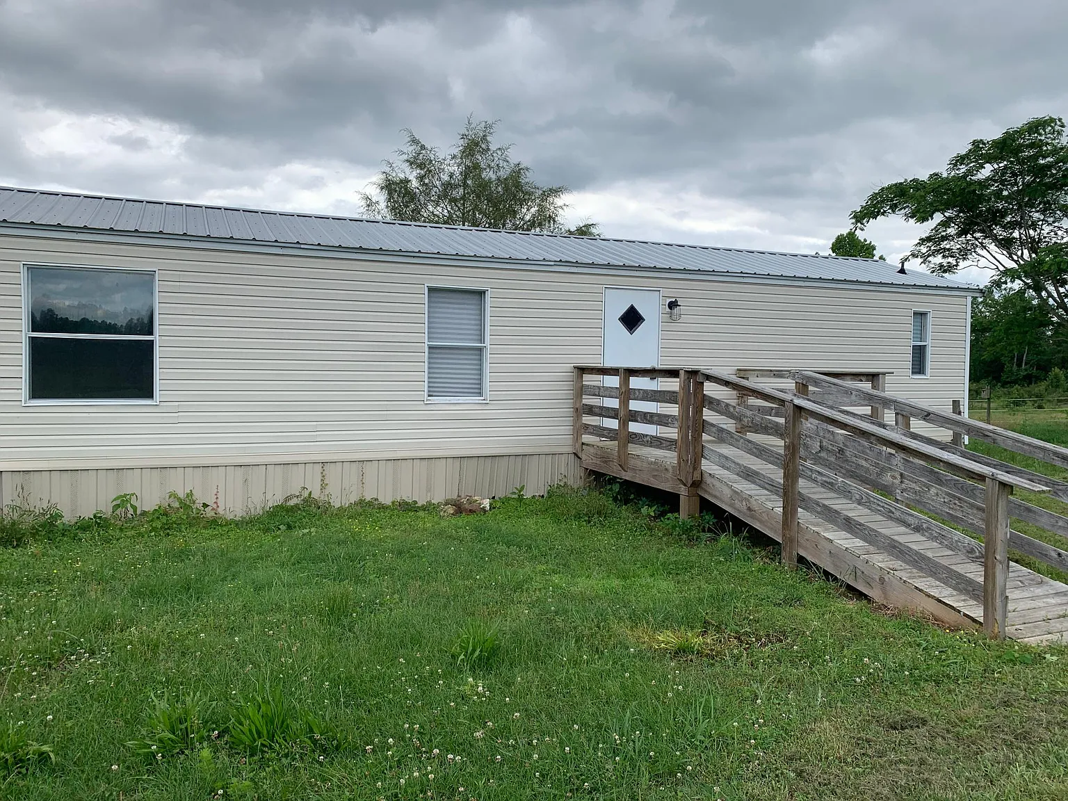 6385 Carbonton Rd — Photo 2