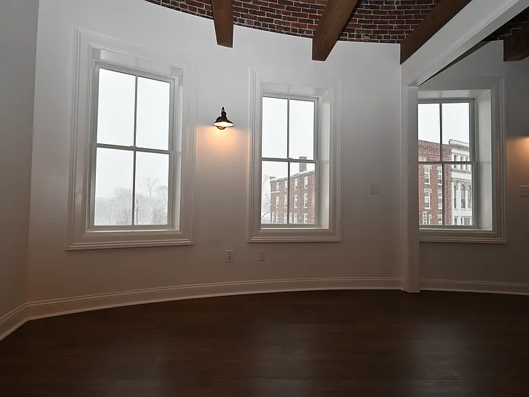 10 S Main St #4 — Photo 12