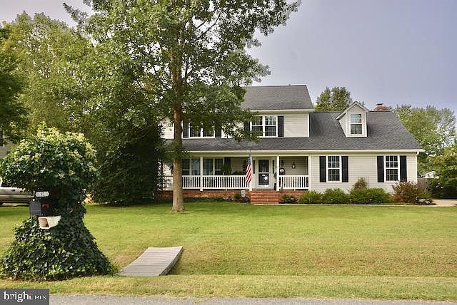 1st image of 92 Cleremont Dr