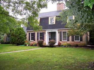 1208 Stratford Dr, Carlisle, PA 17013