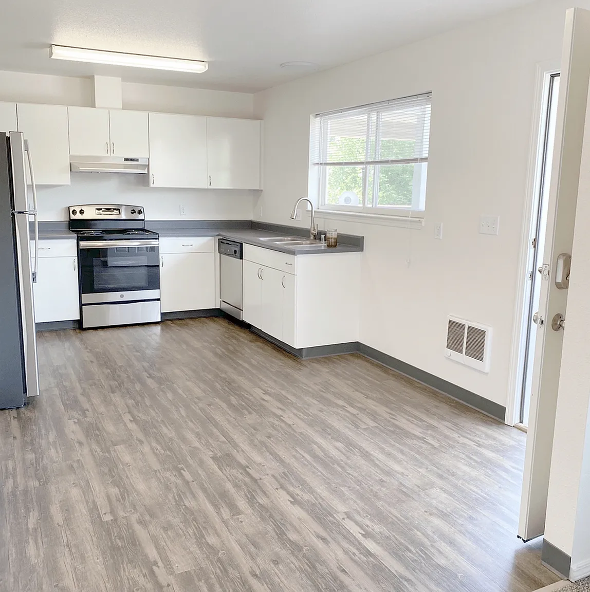Willow Place — Photo 3