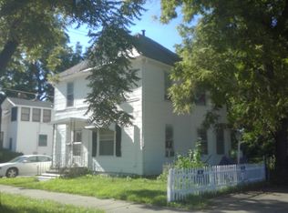 1411 SW 5th St, Topeka, KS 66606
