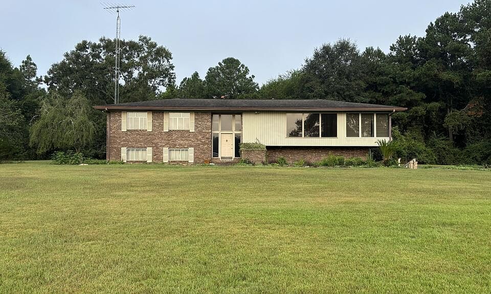 1st image of 1161 Lake Frankie Rd