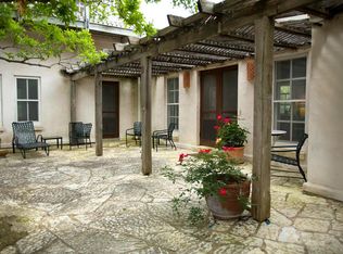 309 Luckenbach Rd, Fredericksburg, TX 78624