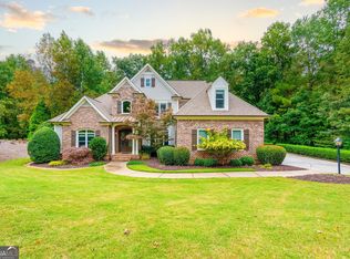 145 White Columns Dr, Milton, GA 30004