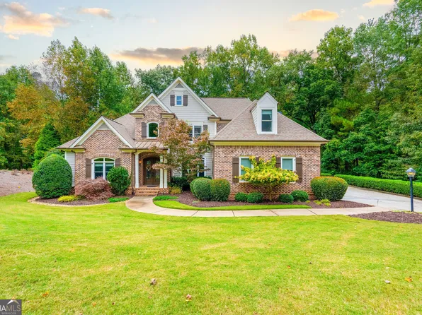 145 White Columns Dr, Milton, GA 30004