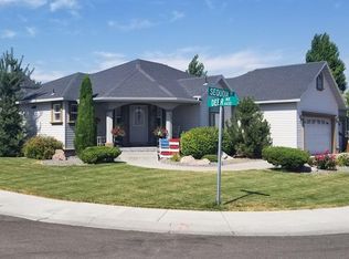 658 Sequoia St, Chubbuck, ID 83202