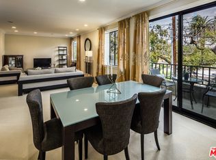 2008 S Bentley Ave #4, Los Angeles, CA 90025
