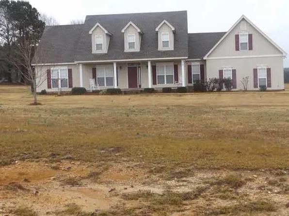 580 Neman Rd, Tallassee, AL 36078