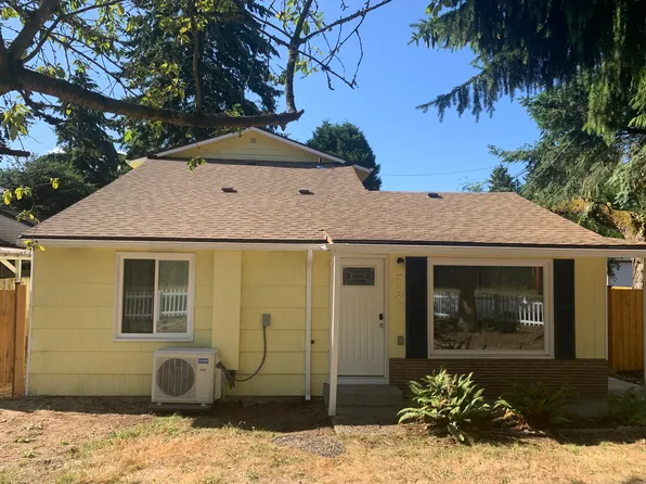 7126 208th St SW, Edmonds, WA 98026