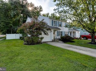 43 Woodmill Dr, Clementon, NJ 08021