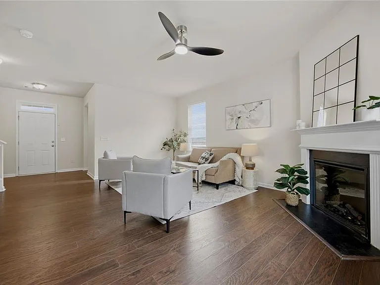 3110 Boxwood Xing — Photo 3