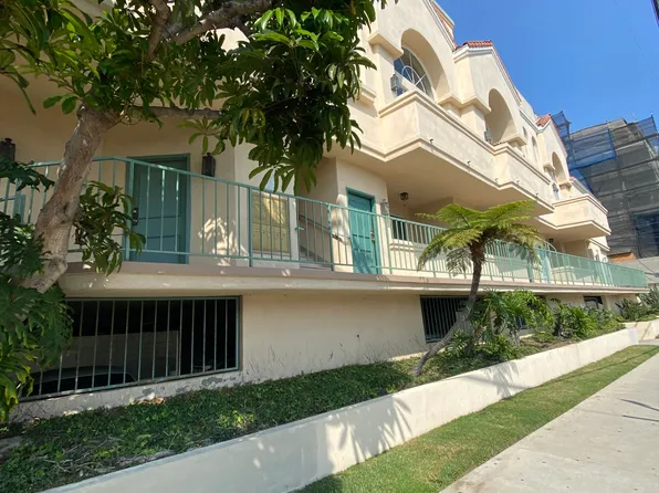 11952 Avon Way APT 205, Los Angeles, CA 90066
