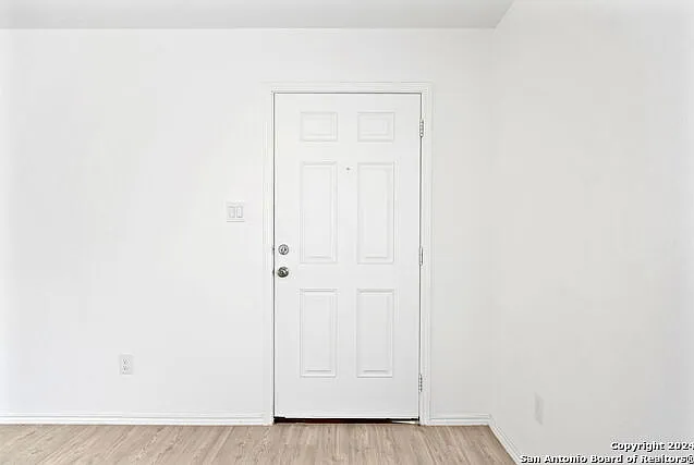 12942 Deep Eddy — Photo 13