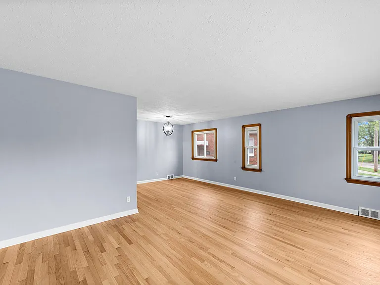 6229 Stanbury Rd — Photo 13