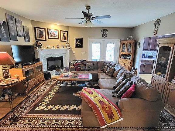 4th image of 1510 Brahman Ln