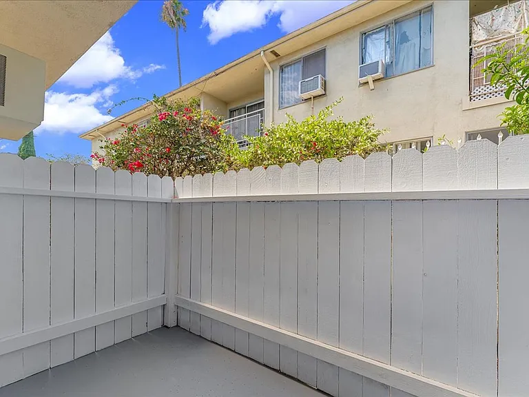 1336 N Citrus Ave #2 — Photo 12