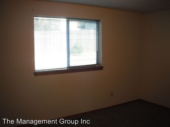 5th image of 2900 SE 149th Ct