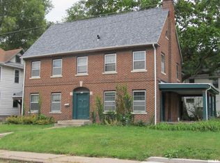 131 W 15th St, Davenport, IA