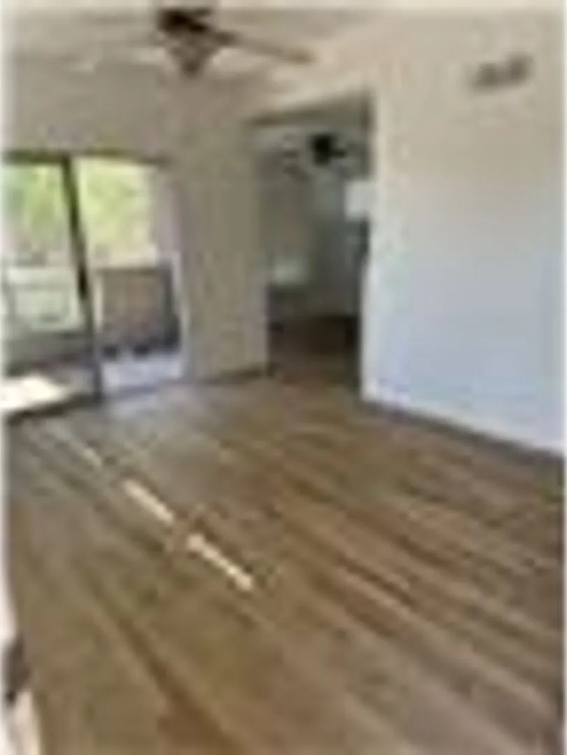 2 Bedroom Located in Borgata Condos! — Photo 2
