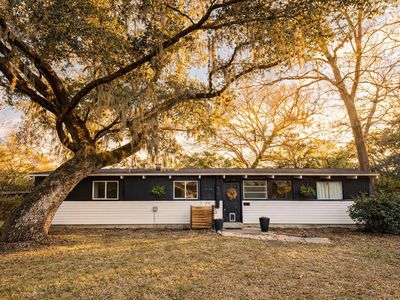 1986 Raina St, Johns Island, SC 29455