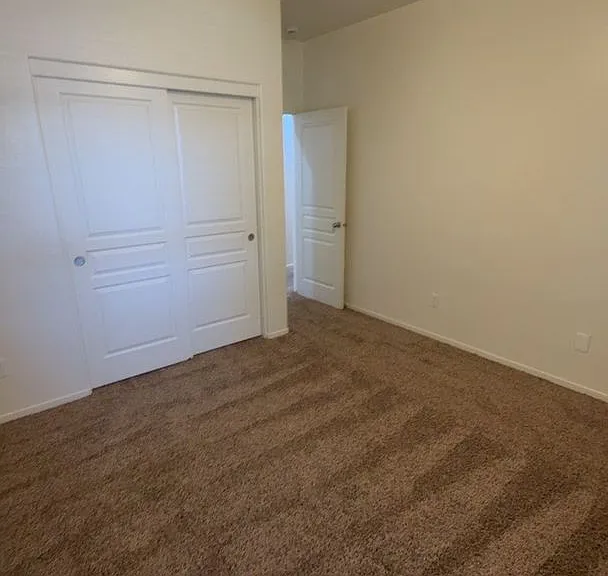 6224 W Thompson Ave — Photo 13