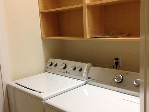 4th image of 1295 University Ave Ste 1