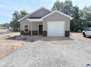 1468 S 16th St, Terre Haute, IN 47802