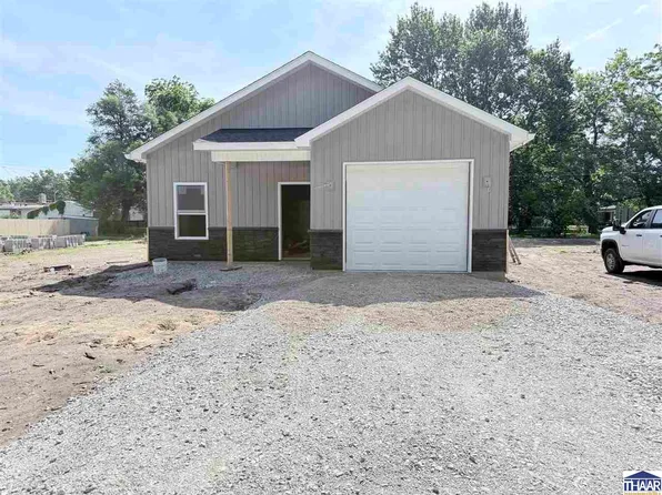 2 S 16th St, Terre Haute, IN 47803