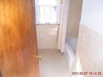 4th image of 114 Ingleside Dr
