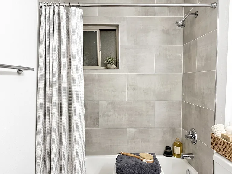 333 W Medlock Dr #13 — Photo 17