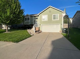 7313 S 183rd St, Omaha, NE 68136