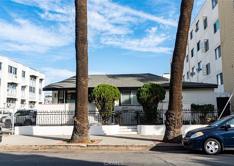 1st image of 240 Linden Ave #234