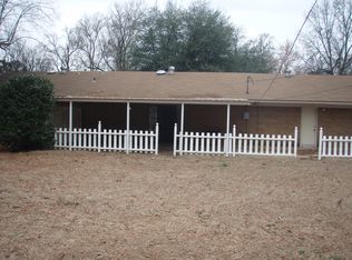 2350 Walnut St, Ashdown, AR 71822