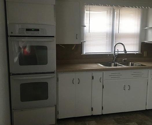 4th image of 2203 Mississippi St