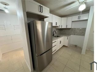 532 NW 11th Ave #B, Boynton Beach, FL 33435