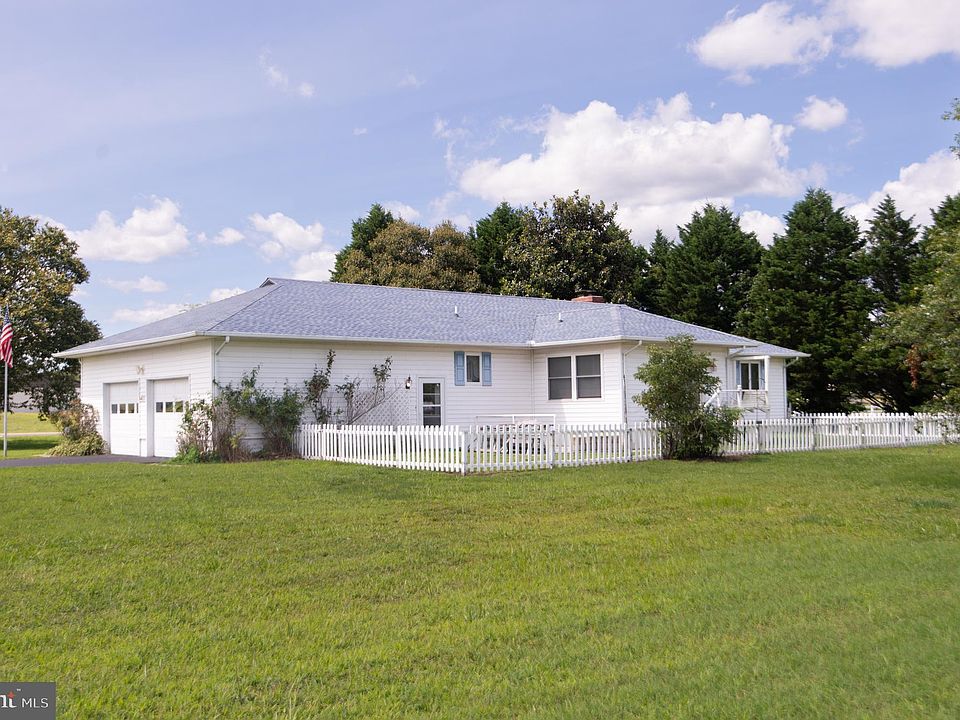 1st image of 6451 Leslie Ln