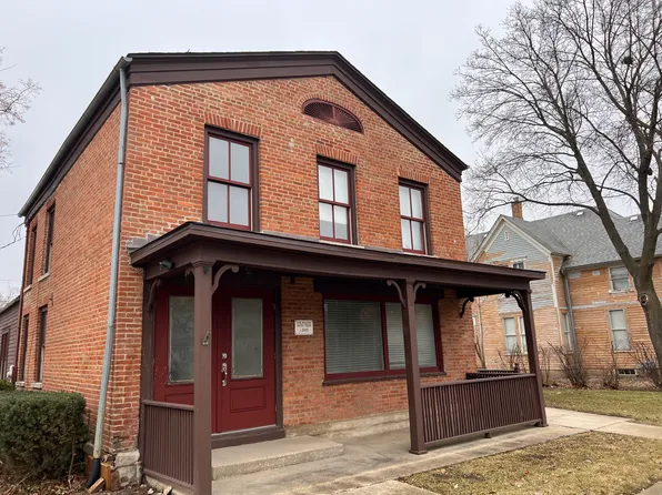 601 W Main St Floor 2, Dundee, IL 60118