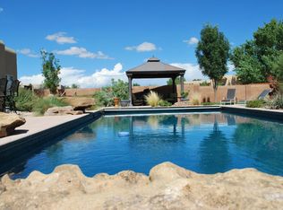582 Calle De Blas, Corrales, NM 87048