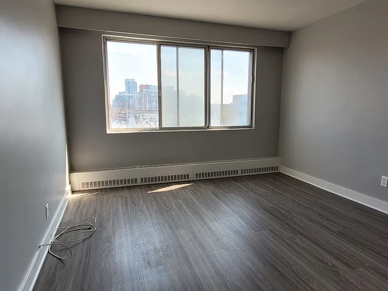 371 Gilmour St — Photo 19