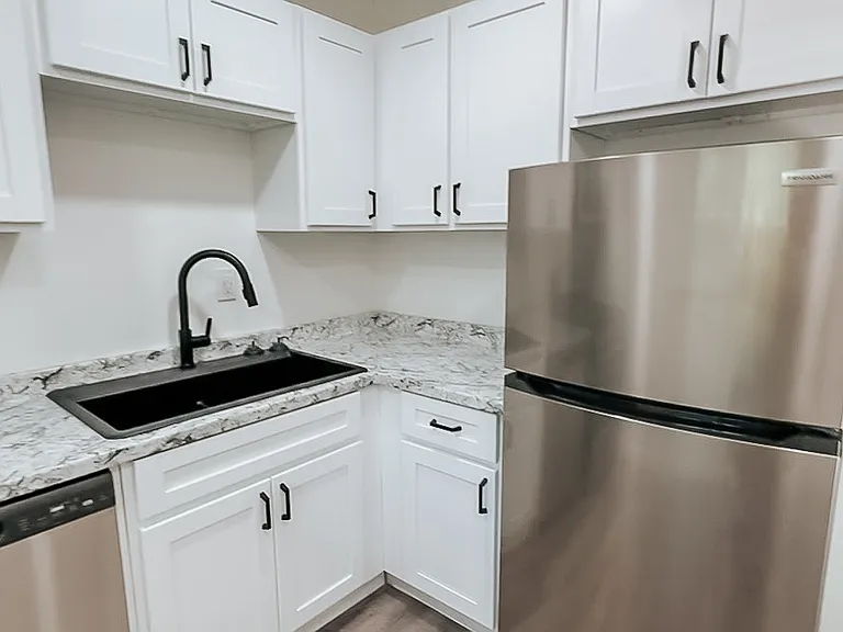 2300 S Rural Rd #117 — Photo 1
