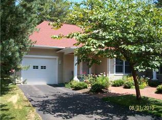 10 Cameo Ct #17, York, ME 03909
