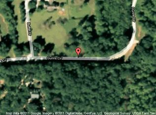 854 Gunns Cir, Cleveland, GA 30528