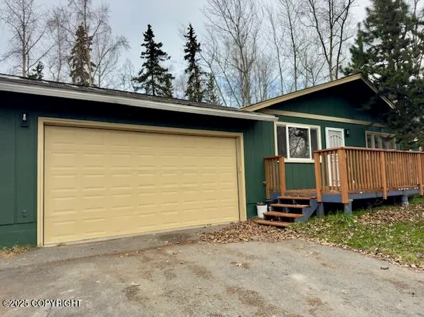 18633 1st St, Eagle River, AK 99577