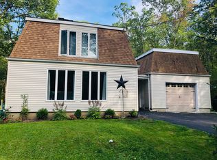 137 Kinnelon Rd, Kinnelon, NJ 07405