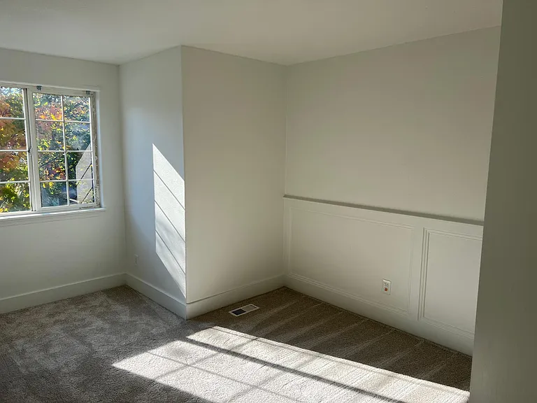 17815 SW Robert Ln — Photo 14