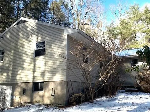 1115 State Route 374, Nicholson, PA 18446