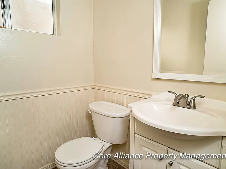 17151 Roscoe Blvd #18 — Photo 18
